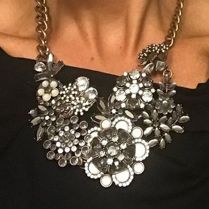 Statement necklace